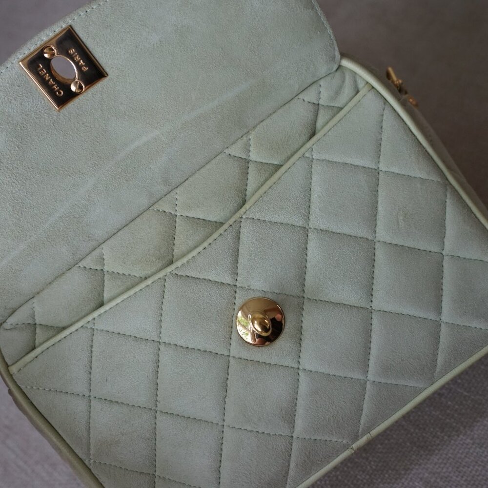 Chanel Camera Bag - Picture 15 of 16